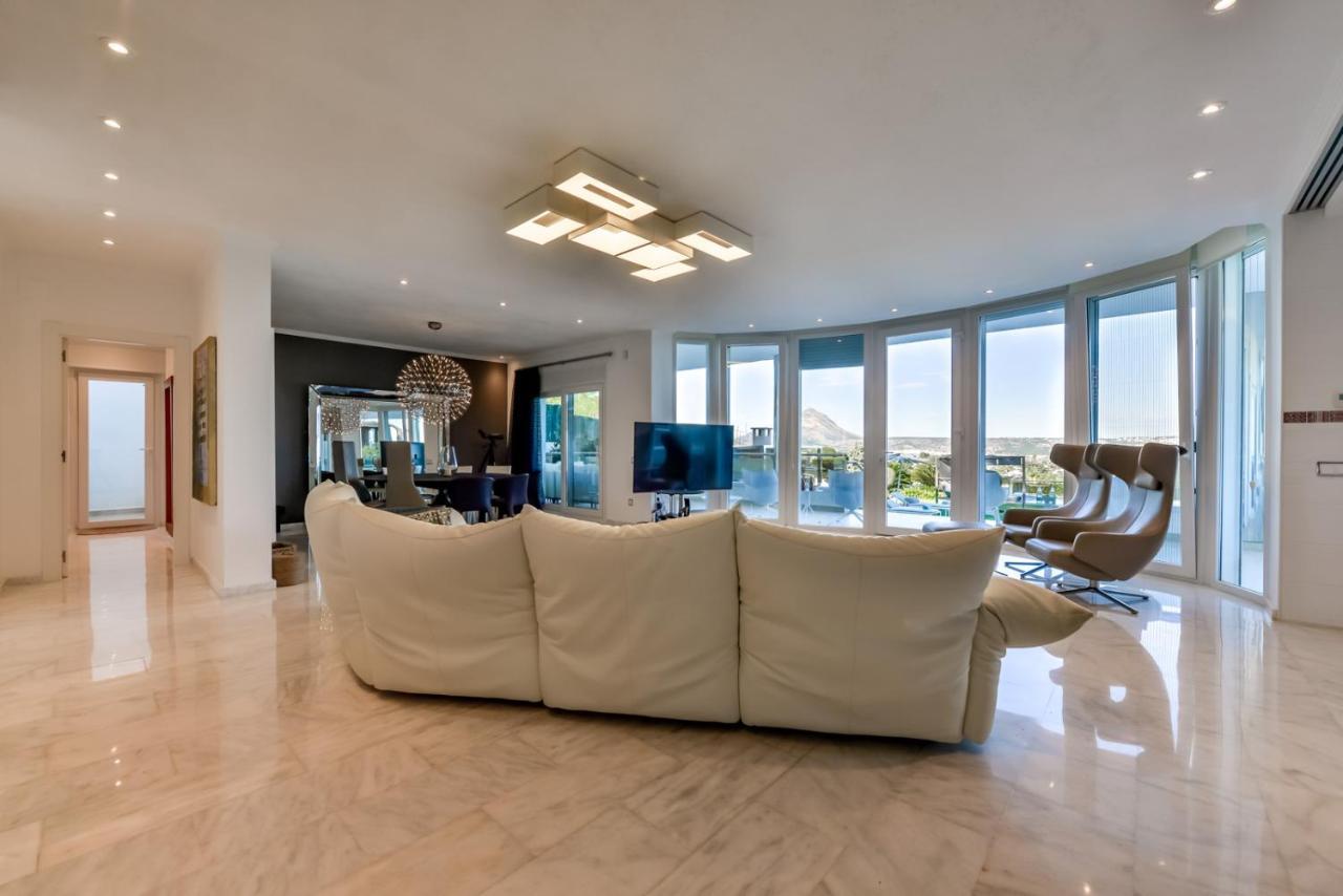 Coral- Managed By Almarina Villas 자베아 외부 사진